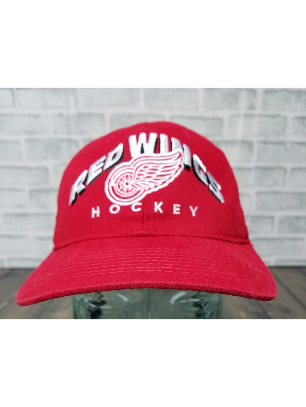 VINTAGE Detroit Red Wings Hat Cap Snapback Adjustable #1 Apparel Made in Canada